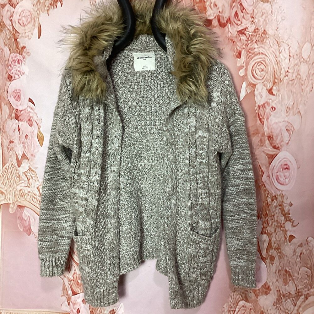 Abercrombie Girls Hooded Cardigan Size 11/12 53% Cotton, Faux Fur, Pockets Brown